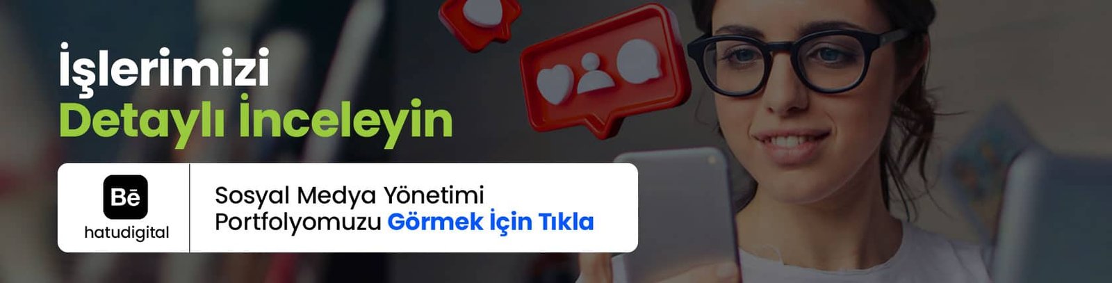 Bir kişi, sosyal medya etkileşim simgeleriyle çevrili bir akıllı telefon kullanıyor. Hatu Digital'in sosyal medya yönetimi işlerimiz ve detaylarını inceleyin.